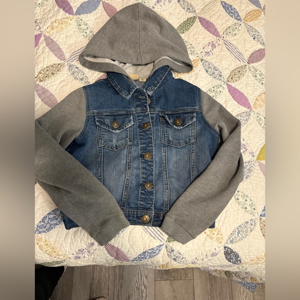 Mudd kids denim jacket with sweatshirt arms, size 10, great condition